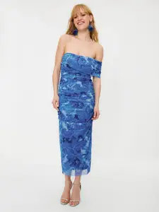 Trendyol Tie and Dye Off-Shoulder Sheath Midi Dress