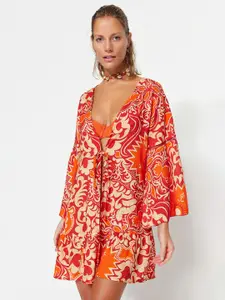 Trendyol Floral Printed Tie-Up Flared Shrug