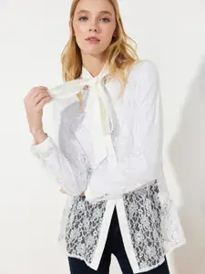 Trendyol Self Design Casual Shirt