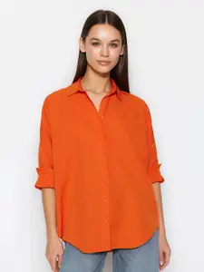 Trendyol Spread Collar Casual Shirt