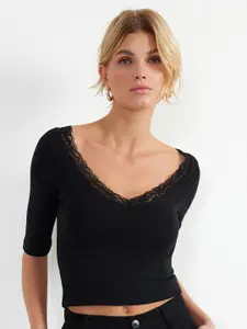 Trendyol Lace Inserts Crop Fitted Top
