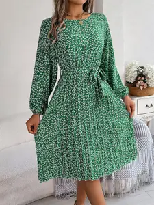StyleCast Green Floral Printed A-Line Midi Dress