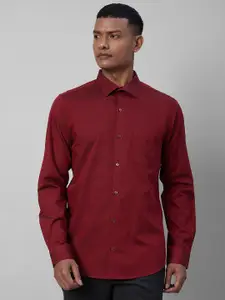 Turtle Textured Standard Slim Fit Cotton Opaque Formal Shirt