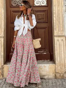StyleCast Women Floral Print Flared Maxi Skirt