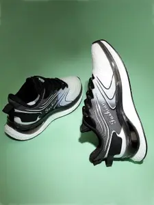 OZZOH Men Textured Lightweight Running Shoes