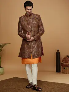 KISAH KISAH Self-Design Mandarin Collar Kurta Sherwani Trouser Set