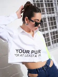 SASSAFRAS White Typography Printed Pure Cotton Crop Casual Shirt