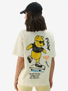 The Souled Store Off White Winnie The Pooh Printed Oversized Cotton T-shirt