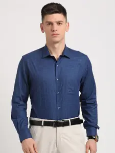 Turtle Standard Micro Ditsy Printed Spread Collar Cotton Formal Shirt