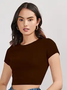 AAHWAN Ribbed Round Neck Fitted Crop Top