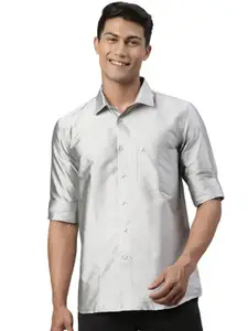 TATTVA Spread Collar Casual Shirt