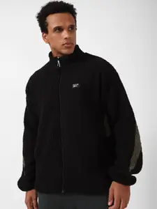 Reebok Cl Adventure Bv Self-Design High Neck Sporty Jacket