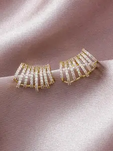VAGHBHATT Gold-Plated Stone Studded Geometric Stud Earrings