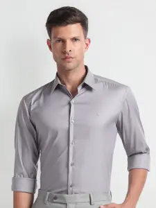 Arrow New York Slim Fit Spread Collar Formal Shirt