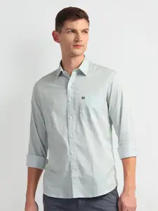 Arrow Sport Slim Fit Micro Ditsy Printed Spread Collar Twill Casual Shirt