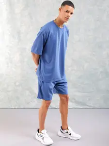 The Indian Garage Co Round Neck Oversized T-Shirt With Shorts