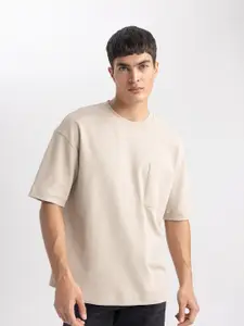 DeFacto Round Neck Drop Shoulder Sleeves Pure Cotton T-shirt