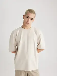 DeFacto Round Neck Drop Shoulder Sleeves T-shirt