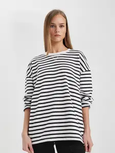 DeFacto Striped Drop-Shoulder Sleeves Casual T-shirt