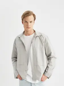 DeFacto Spread Collar Pure Cotton Casual Shirt