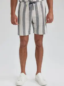 DeFacto Men Striped Shorts