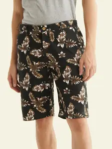Red Flame Men Floral Printed Pure Cotton Shorts