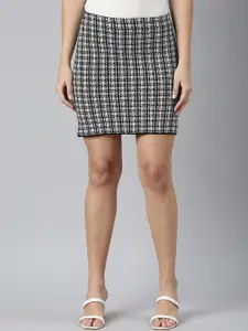 SHOWOFF Self-Design Pencil Mini Skirt