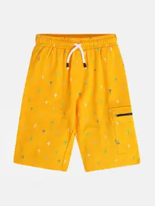 MINI KLUB Boys Conversational Printed Mid-Rise Pure Cotton Shorts