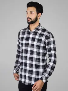 INDIAN THREADS Men Comfort Tartan Checks Opaque Checked Formal Shirt