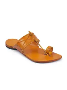 KORAKARI Men Textured Leather Kolhapuri Flat Sandals