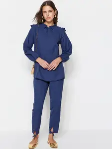 Trendyol Tie Ups Detail Top With Trousers