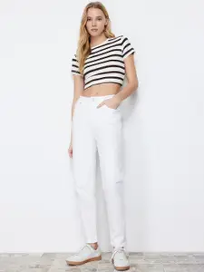 Trendyol Women Mid-Rise Pure Cotton Jeans