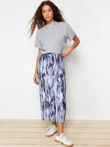 Trendyol Printed Straight Midi Skirts