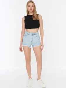 Trendyol Women Mid-Rise Pure Cotton Denim Shorts