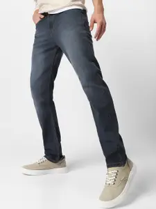 Urbano Fashion Men Light Fade Regular Fit Washed Mid-Rise Stretchable Jeans