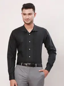 Park Avenue Men Slim Fit Opaque Formal Shirt