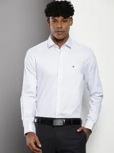 Tommy Hilfiger Men Slim Fit Opaque Casual Shirt