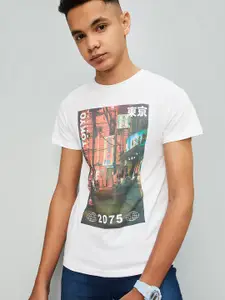 max Boys Printed V-Neck T-shirt