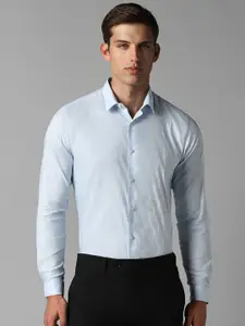 Louis Philippe Sport Men Slim Fit Opaque Casual Shirt