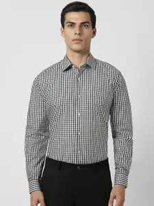 Van Heusen Checked Spread Collar Cotton Opaque Formal Shirt