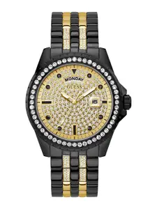 GUESS Men Embellished Dial Bracelet Style Analogue Watch GW0218G3