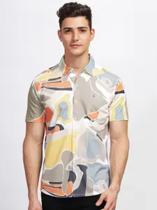 BULLMER Straight Abstract Printed Spread Collar Cotton Curved Casual Shirt