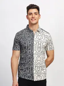 BULLMER Straight Fit Abstract Printed Spread Collar Short Sleeves Cotton Casual Shirt