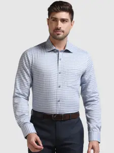Blackberrys Men India Slim Fit Temp Tech Formal Shirt
