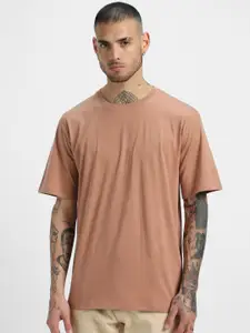 VEIRDO Brown Drop-Shoulder Sleeves Pure Cotton Oversized T-shirt