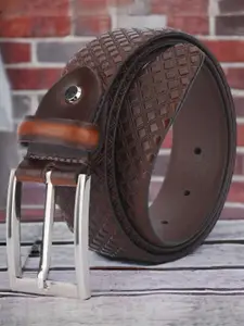 The Roadster Lifestyle Co. Men Formal Checked Leather Belt
