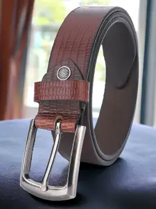 The Roadster Lifestyle Co Men Textured Leather Tang Closure Belts
