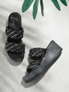 Bruno Manetti Textured Wedge Heels