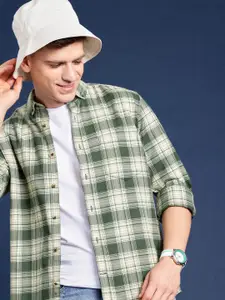 Mast & Harbour Men Standard Tartan Checked Cotton Casual Shirt