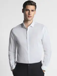Peter England Men Slim Fit Opaque Formal Shirt